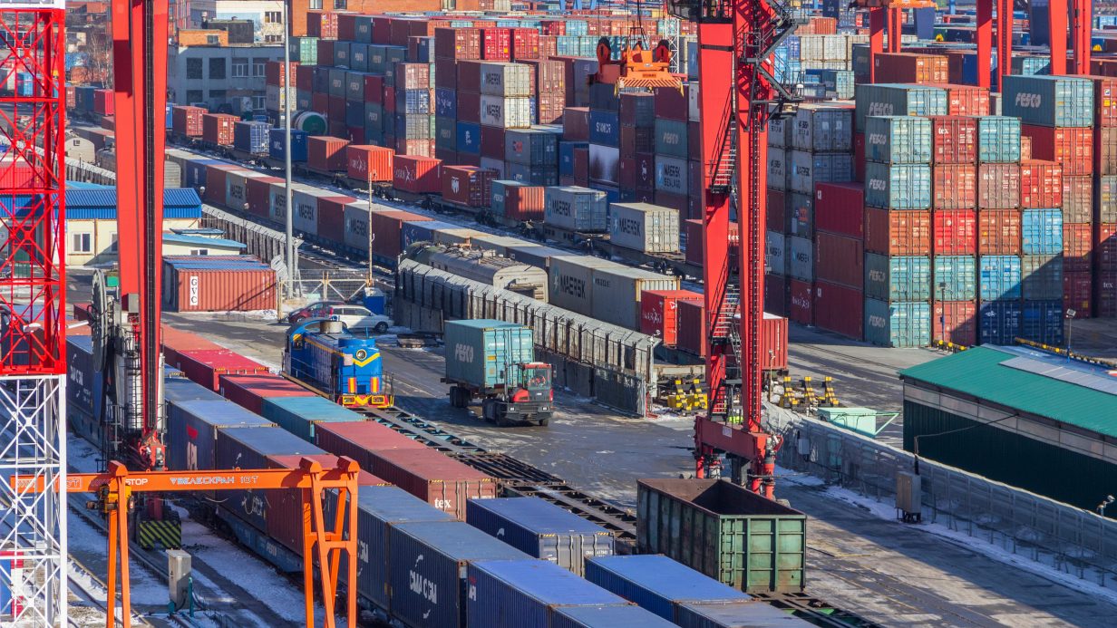 Sanctions against Russia: Targeting third countries